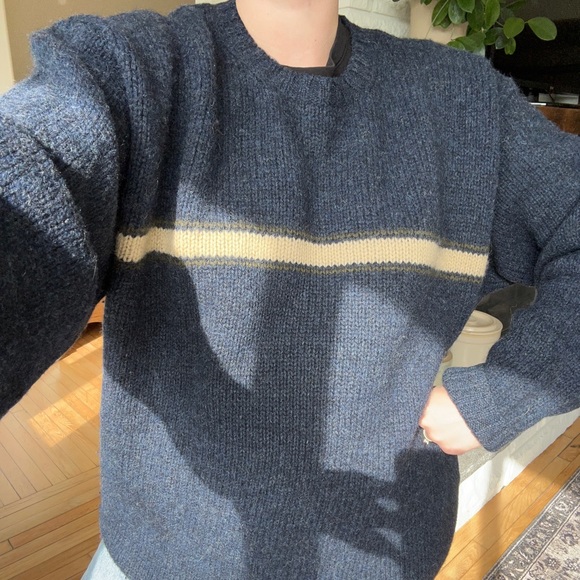 J Crew 100% Wool Oversized Crewneck Fall Winter Sweater - Picture 2 of 10